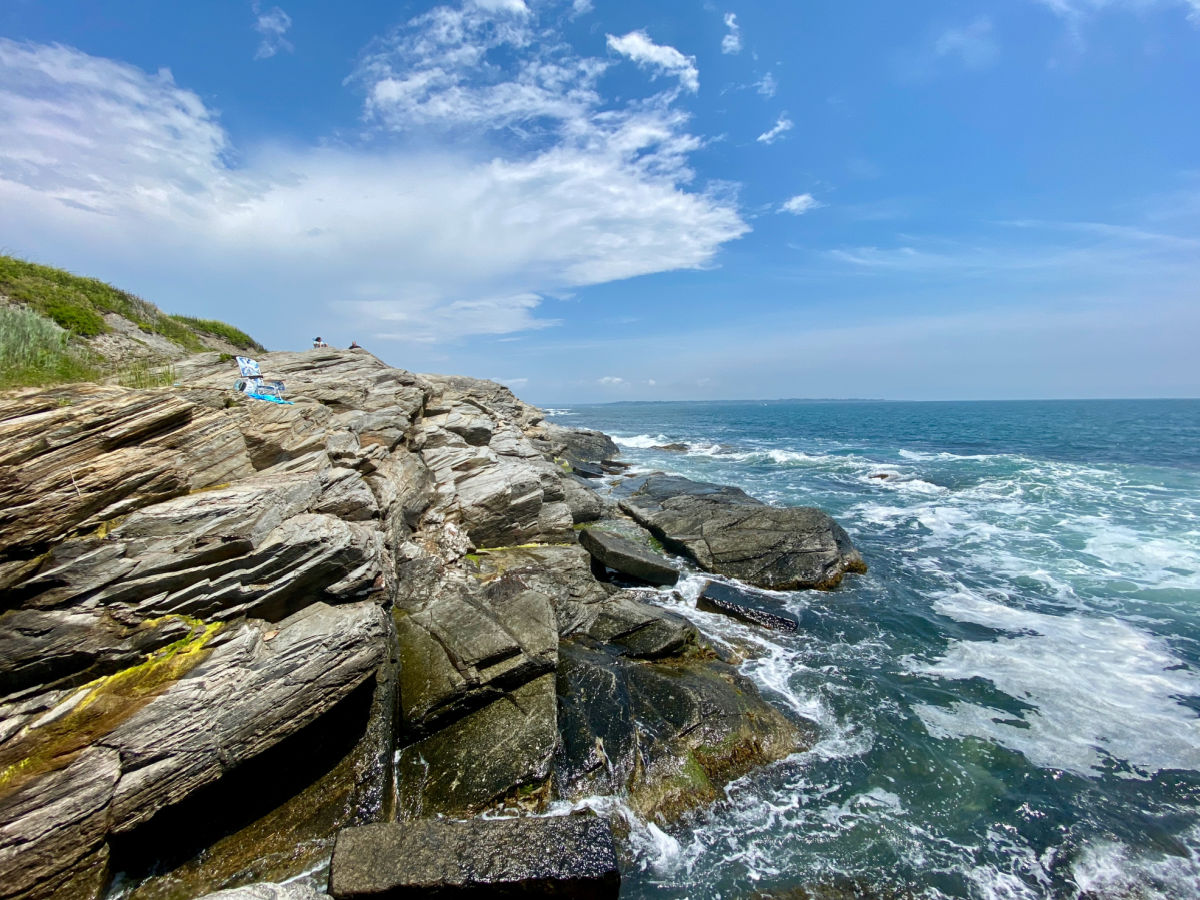 Rocks and waves at Beavertail state park in Rhode Island